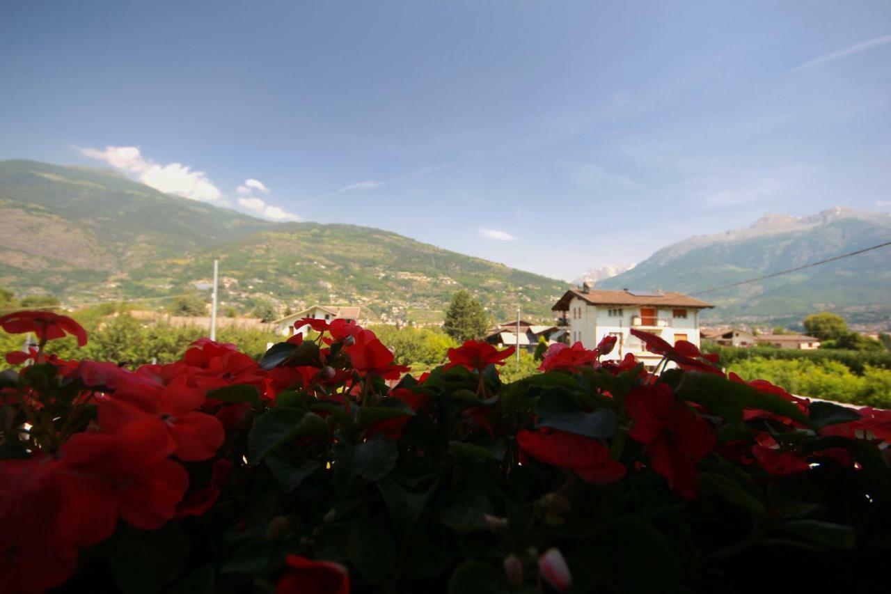 Appartement L'Envers Aosta Exterior foto